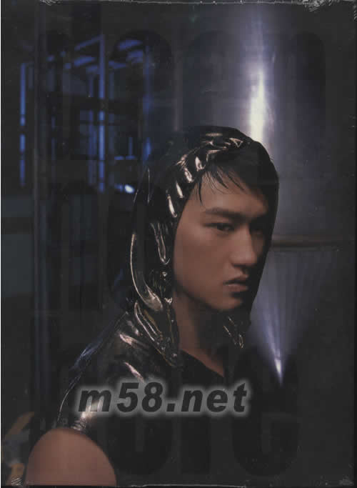 Nowhere專輯背面圖片