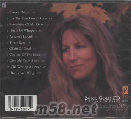 HOME OF WHISPERS專輯背面圖片