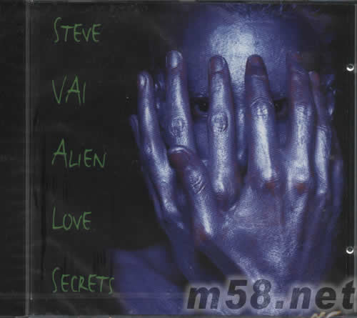 Alien Love Secrets專輯正面圖片