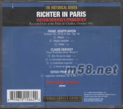 RICHTER IN PARIS專輯背面圖片