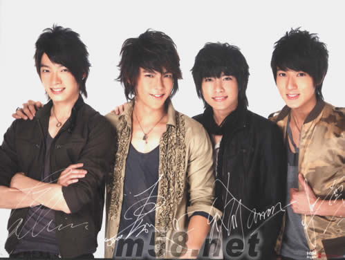 飛輪海簽名照片專輯正面圖片