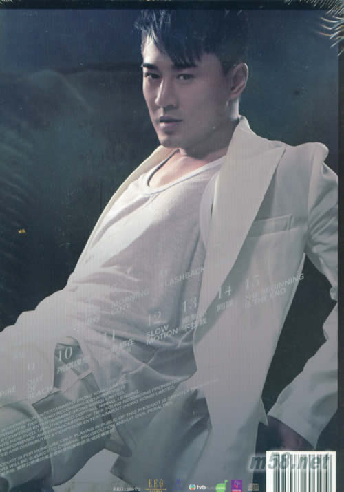 COME 2 ME (特別版) 香港版專輯背面圖片