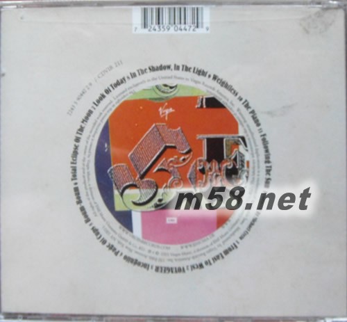 VOYAGEUR 美版專輯背面圖片