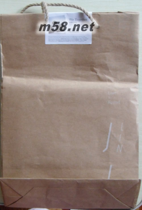 學(xué)不會(Warm Forever聯(lián)名紀(jì)念版送圍巾)專輯背面圖片