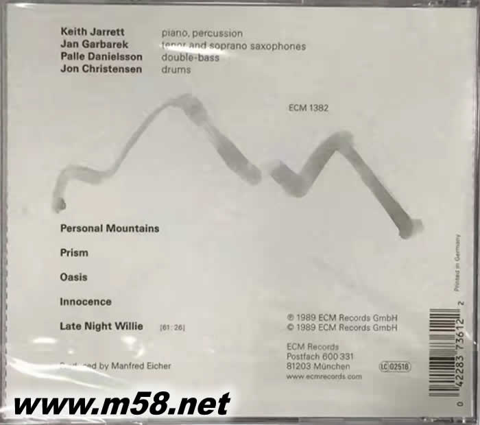 PERSONAL MOUNTAINS(鋼琴、薩克斯、貝斯、鼓)專輯背面圖片