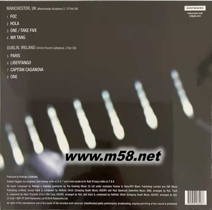 曼徹斯特和都柏林現(xiàn)場演奏會 LIVE MANCHESTER AND DUBLIN 黑膠專輯背面圖片