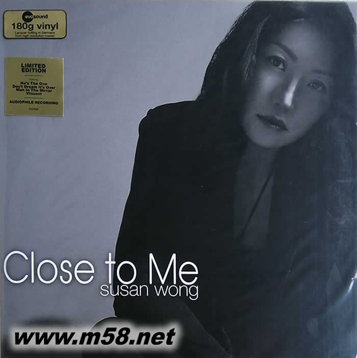 親近我Close to Me 黑膠 限量版專輯正面圖片