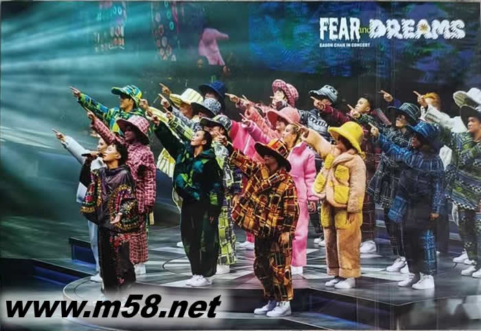 FEAR AND DREAMS (雙CD)首批版專輯贈品正面圖片